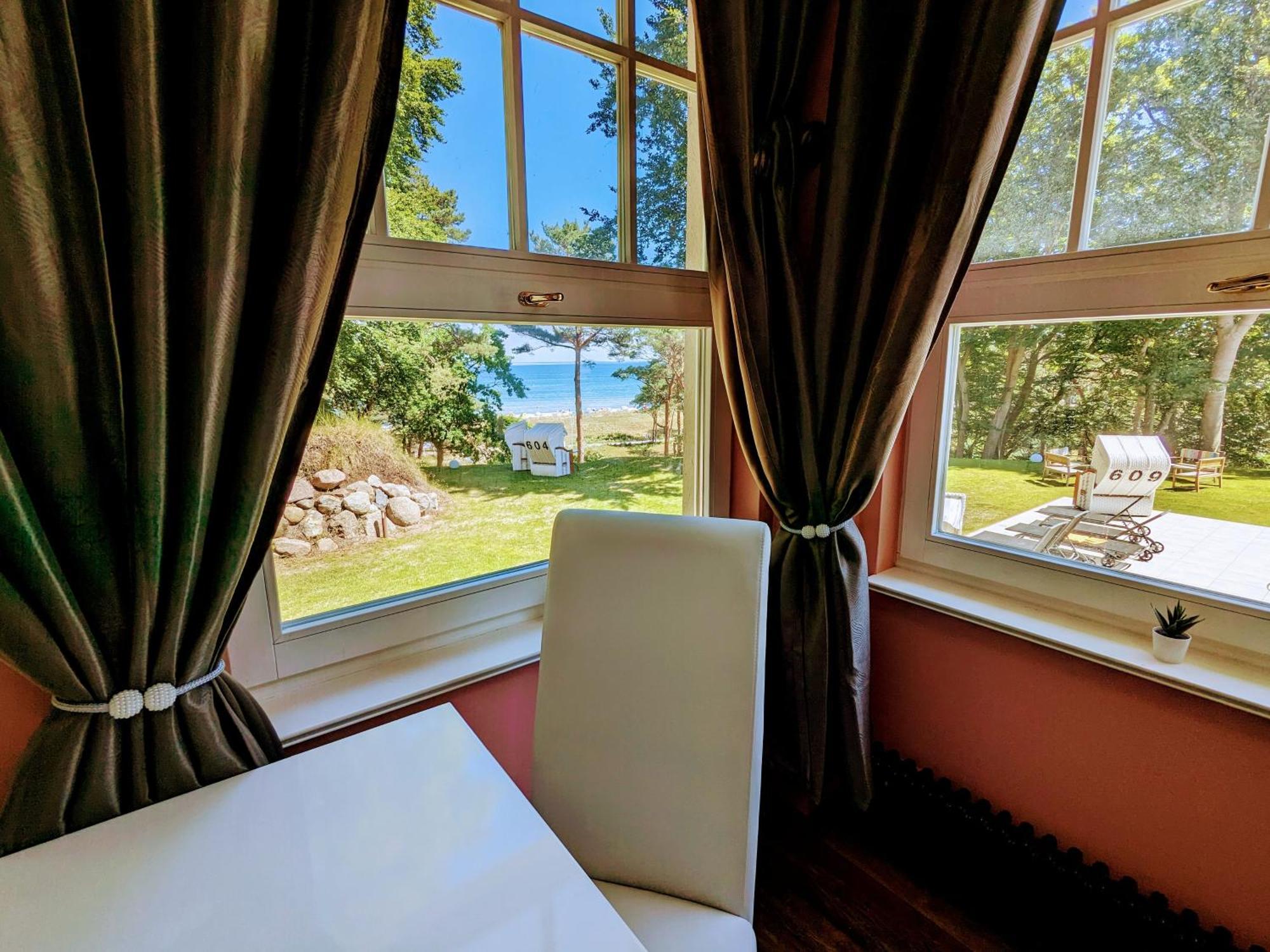 Strandhotel Lindequist Sellin (Rugen) Exterior foto