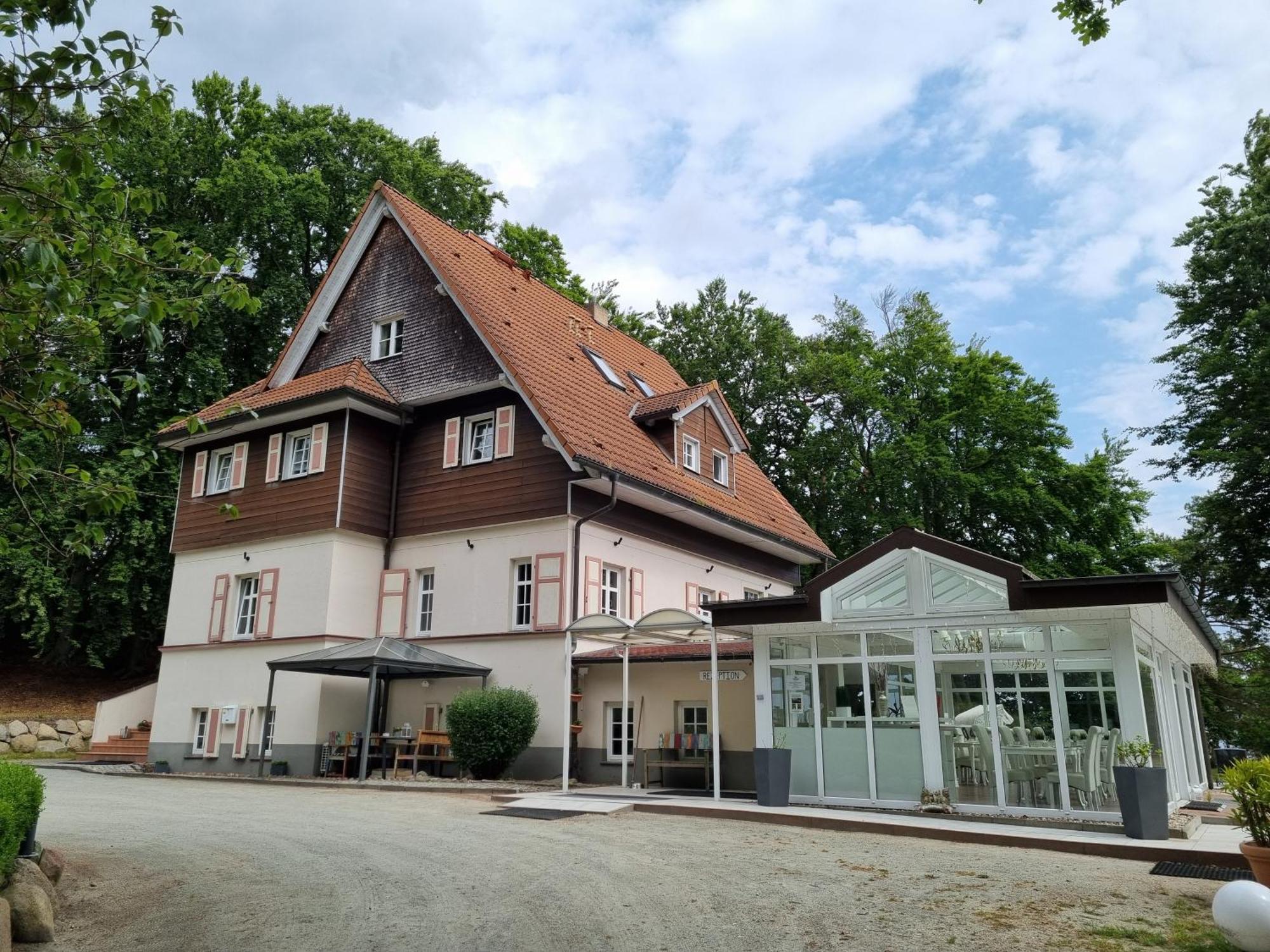 Strandhotel Lindequist Sellin (Rugen) Exterior foto